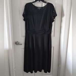 Perceptions New York Black Dress with Lace Accents Size XL NWT